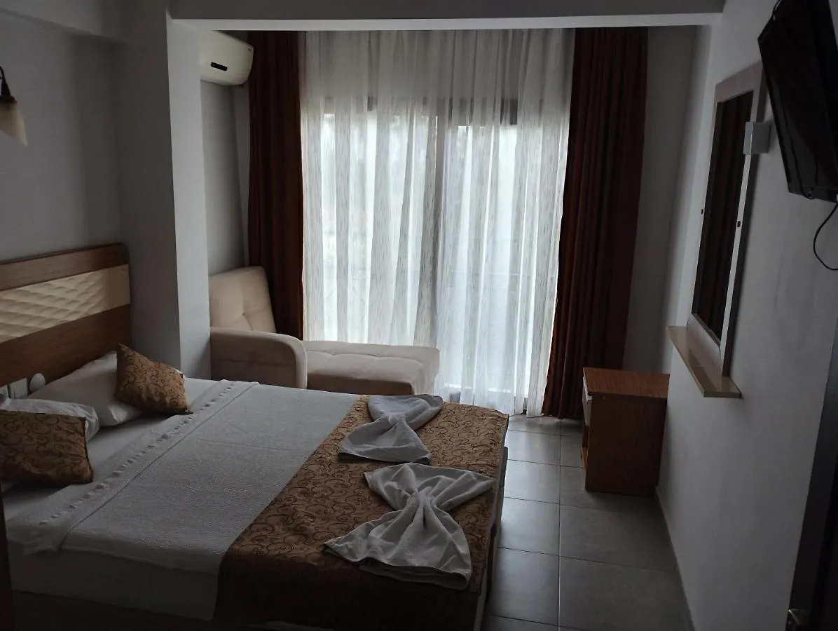 Soleil Hotel クシャダス
